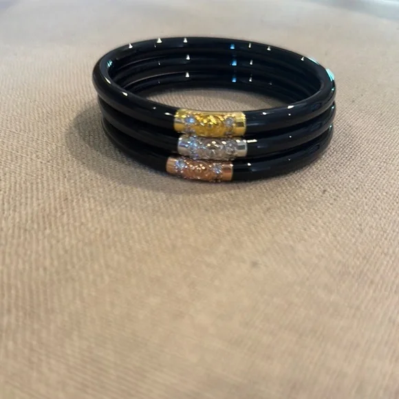 Elegant Black and Gold Bangle Set - Picture 1 of 2